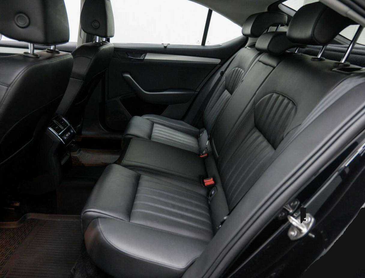 Шкода Суперб б/у, 2017, Роботизированная. Фото: #12