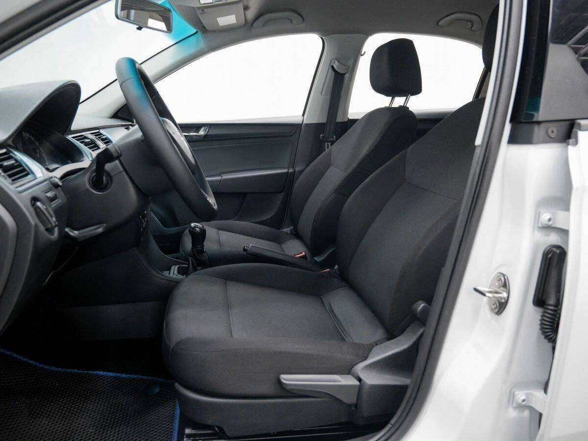 Шкода Рапид б/у, 2017, Механическая. Фото: #17