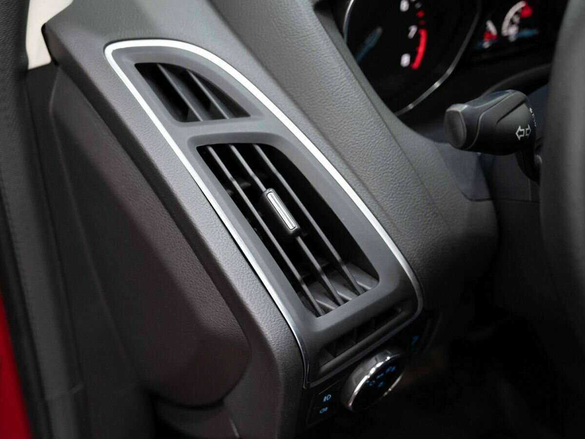 Форд Фокус б/у, 2014, Роботизированная. Фото: #18