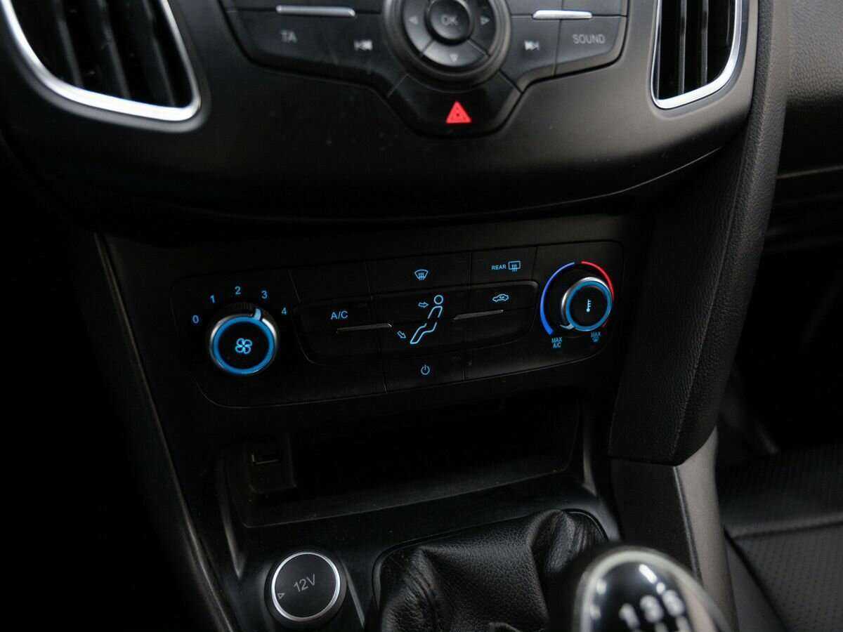 Форд Фокус б/у, 2016, Механическая. Фото: #19