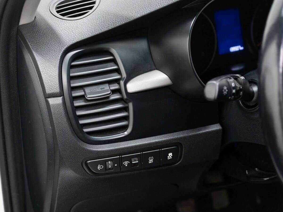 Киа Рио б/у, 2018, Механическая. Фото: #18