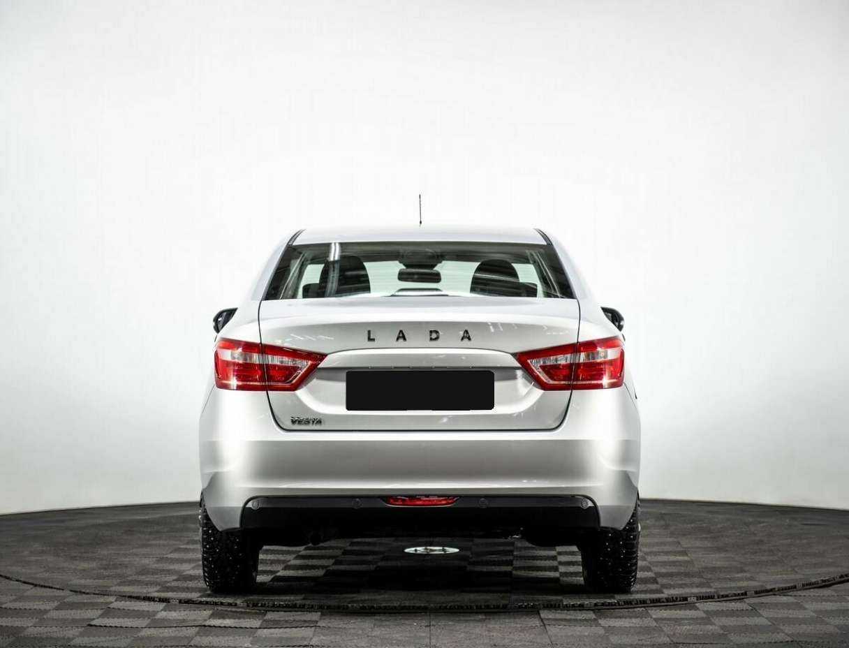 Лада (ВАЗ) Веста б/у, 2020, Механическая. Фото: #4