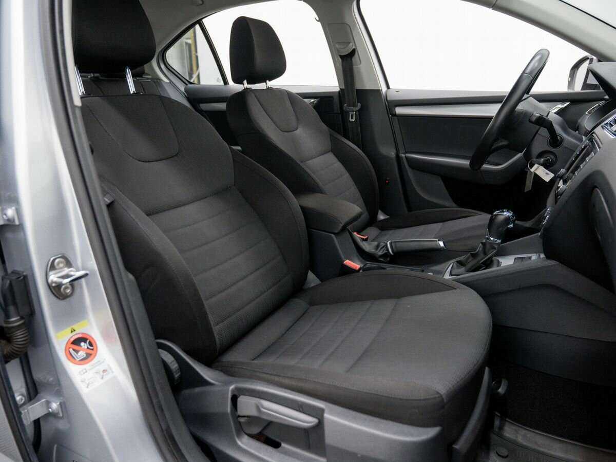 Шкода Октавия б/у, 2013, Роботизированная. Фото: #8