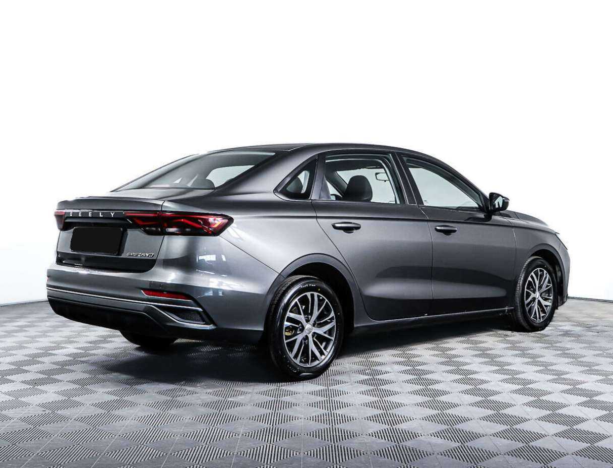 Джили Эмгранд б/у, 2023, Автоматическая. Фото: #4