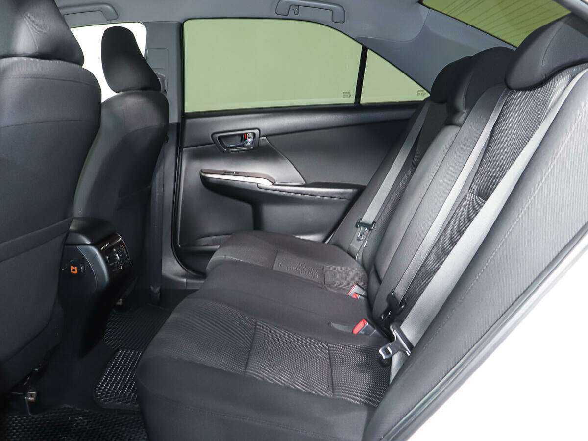 Тойота Камри б/у, 2014, Автоматическая. Фото: #9