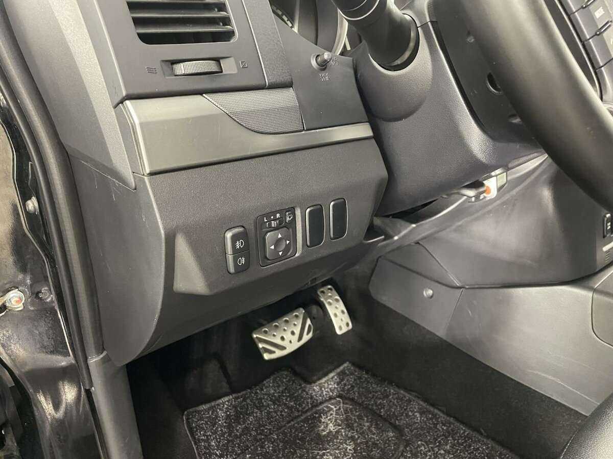 Митсубиши Паджеро б/у, 2012, Автоматическая. Фото: #8