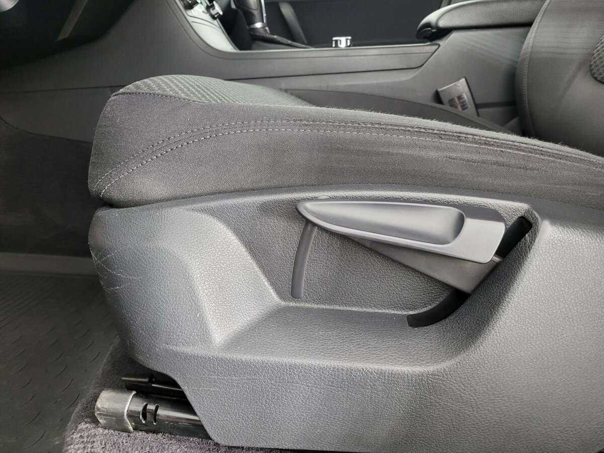 Фольксваген Туарег б/у, 2012, Автоматическая. Фото: #9