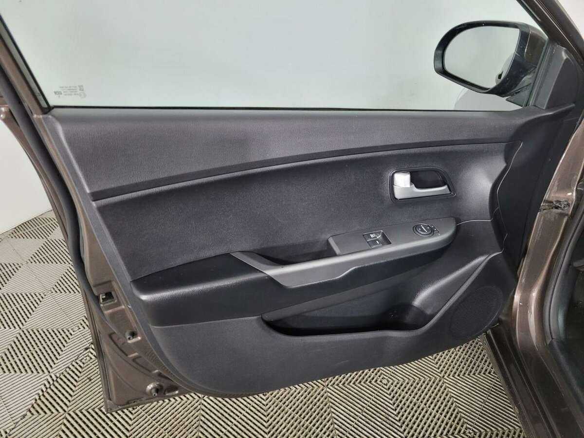 Киа Рио б/у, 2016, Автоматическая. Фото: #7