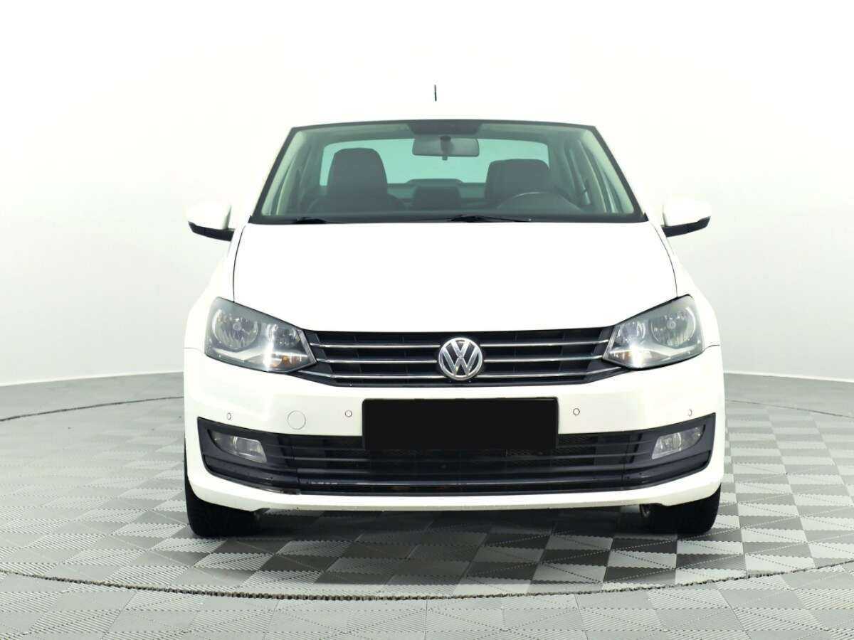 Фольксваген Поло б/у, 2018, Механическая. Фото: #1