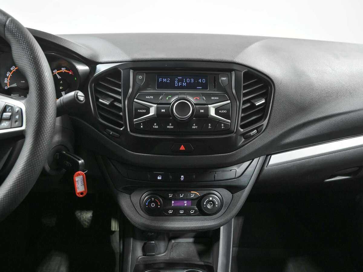 Лада (ВАЗ) Веста б/у, 2019, Механическая. Фото: #8