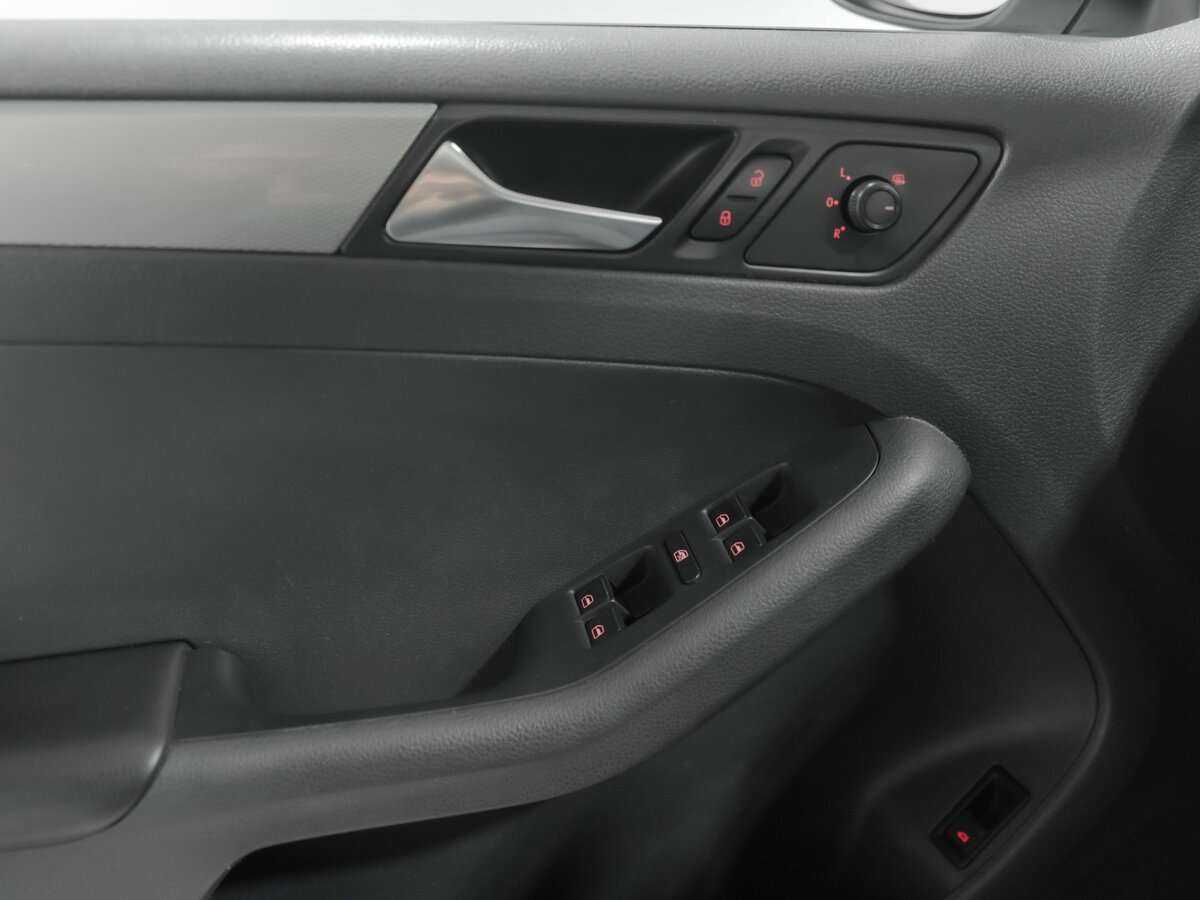 Фольксваген Джетта б/у, 2016, Автоматическая. Фото: #8