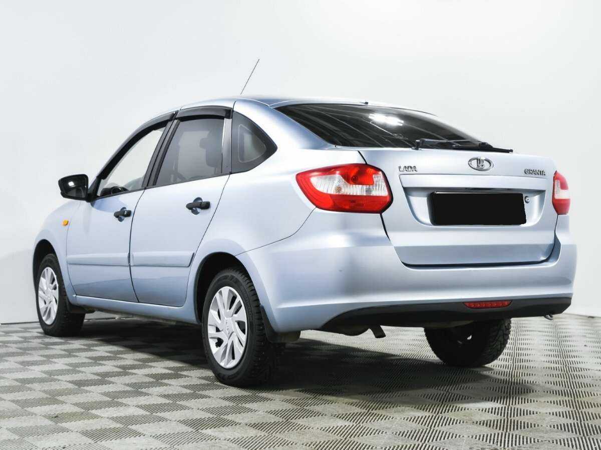 Лада (ВАЗ) Гранта б/у, 2015, Механическая. Фото: #5