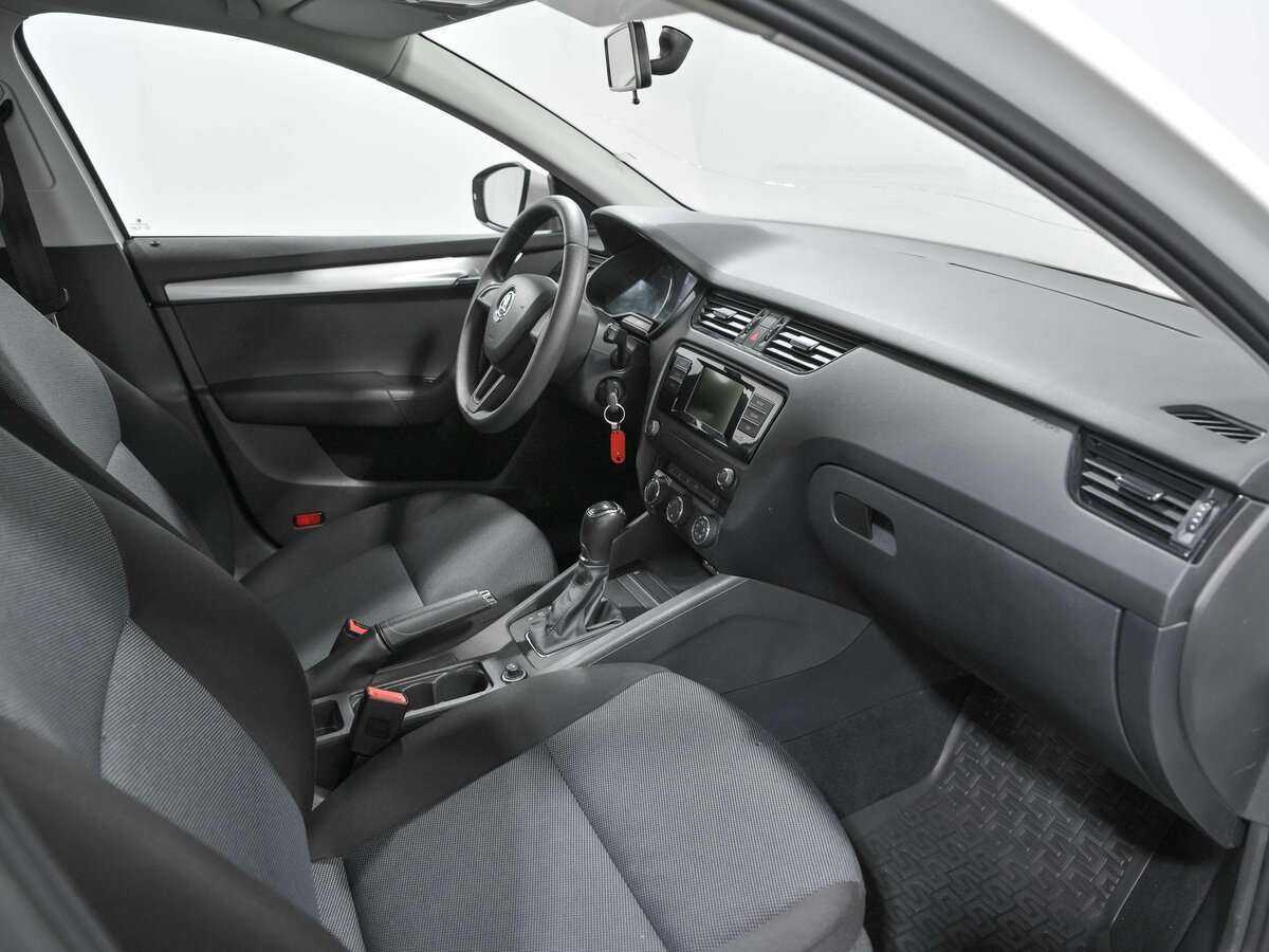 Шкода Октавия б/у, 2016, Автоматическая. Фото: #6