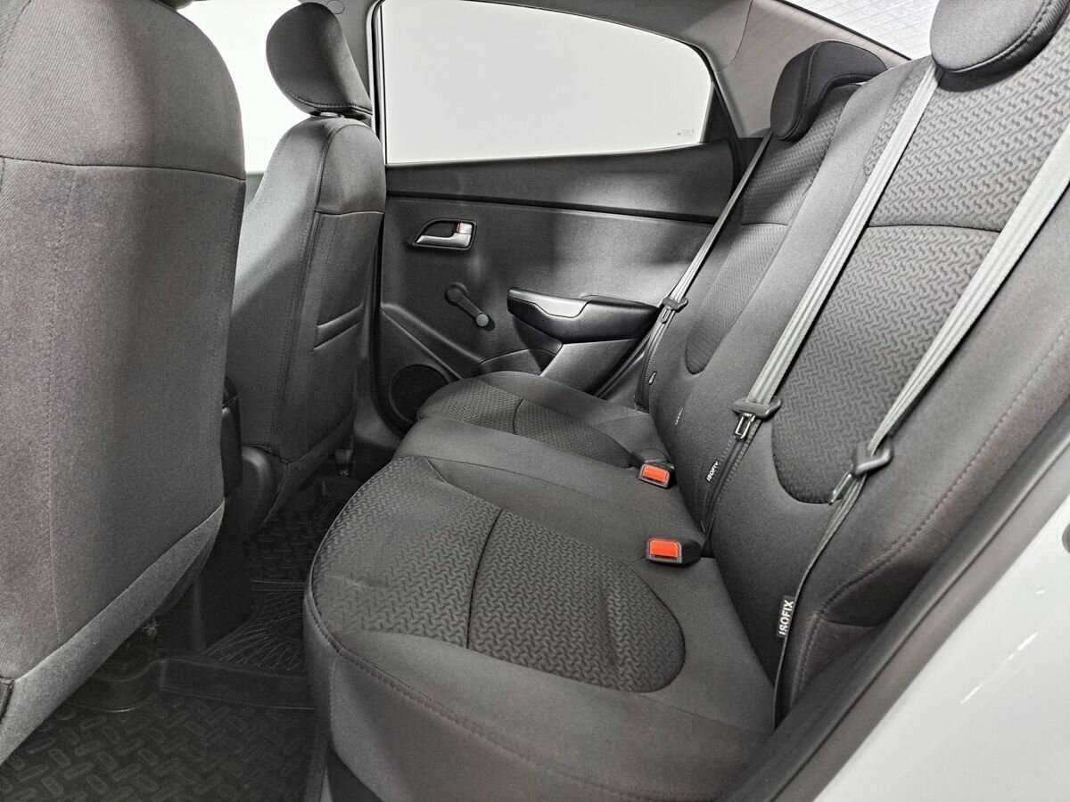 Киа Рио б/у, 2017, Механическая. Фото: #9