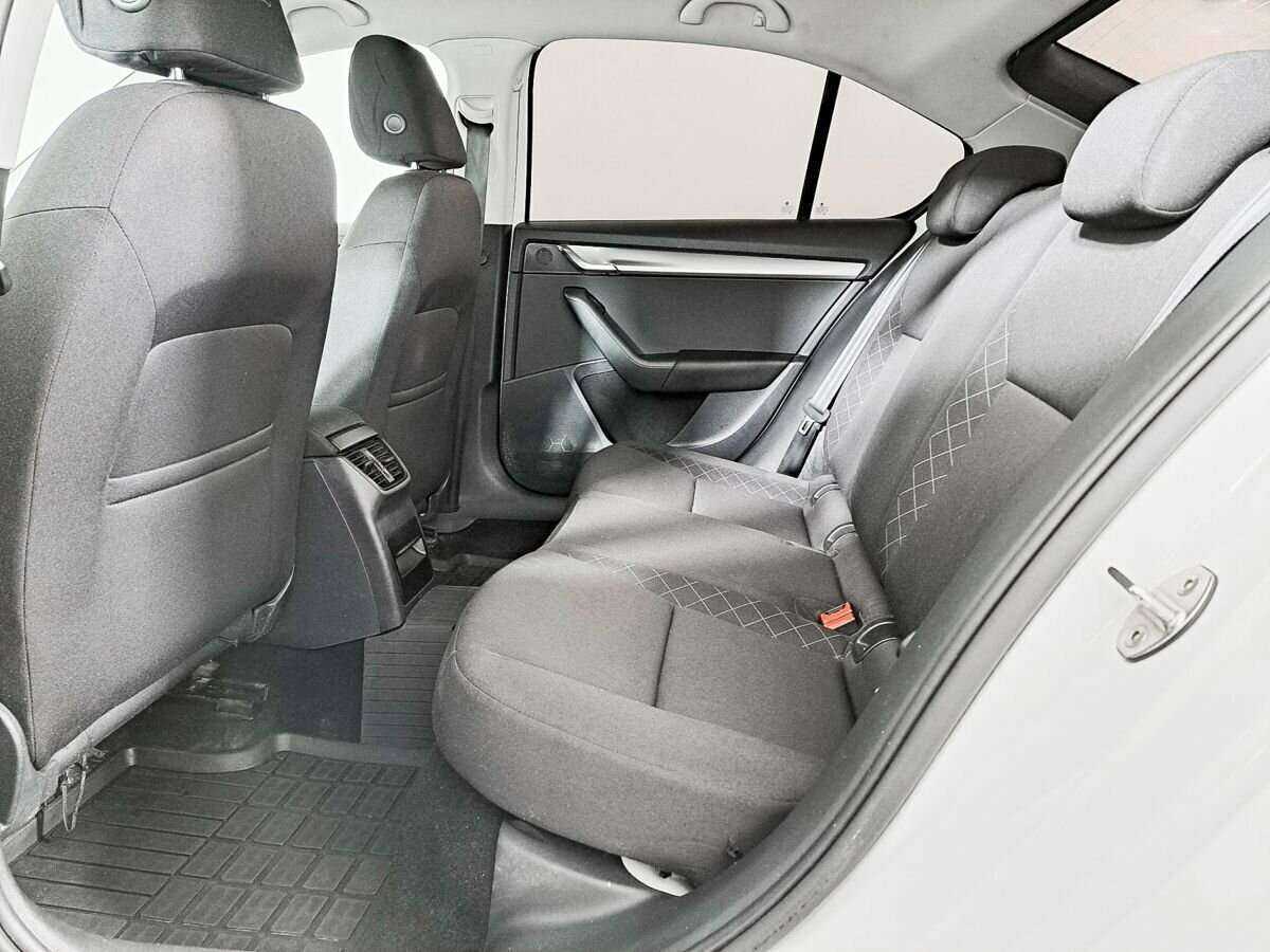 Шкода Октавия б/у, 2019, Механическая. Фото: #8