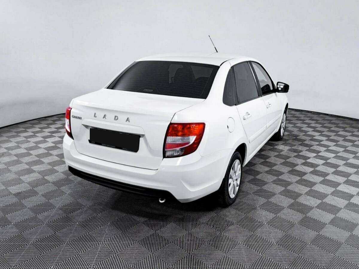Лада (ВАЗ) Гранта б/у, 2020, Механическая. Фото: #4