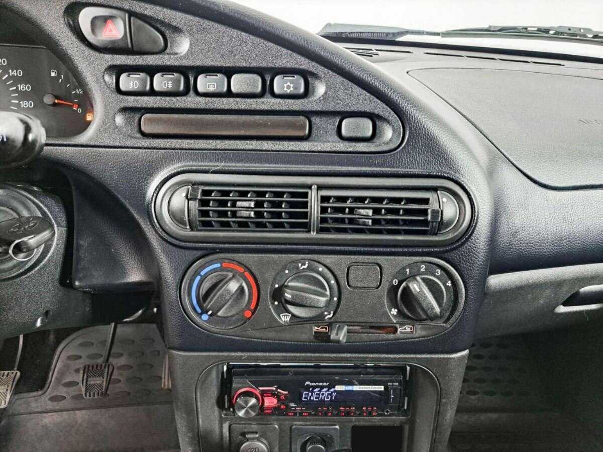 Шевроле Нива б/у, 2016, Механическая. Фото: #12