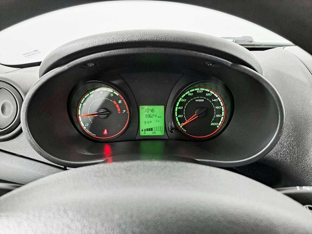 Лада (ВАЗ) Калина б/у, 2015, Механическая. Фото: #10