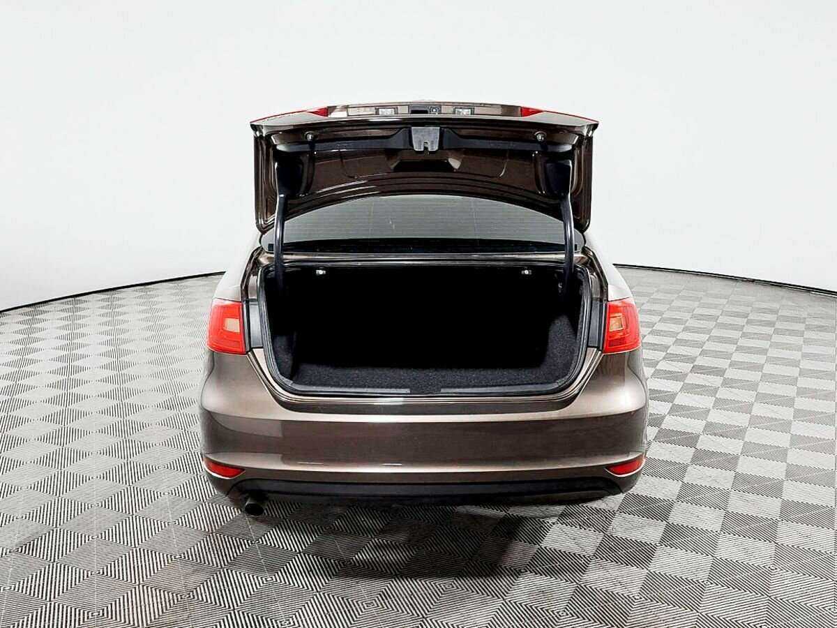 Фольксваген Джетта б/у, 2013, Механическая. Фото: #7