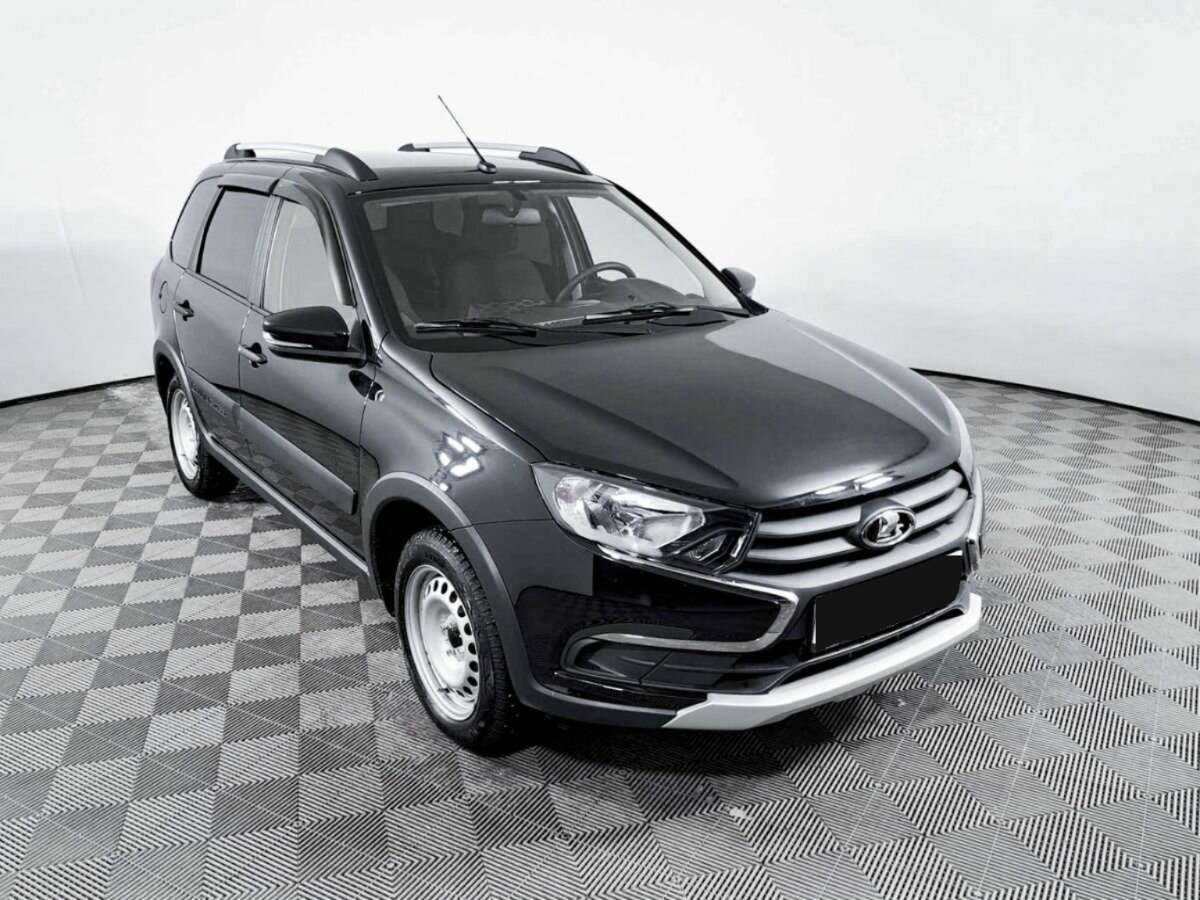 Лада (ВАЗ) Гранта б/у, 2023, Механическая. Фото: #2