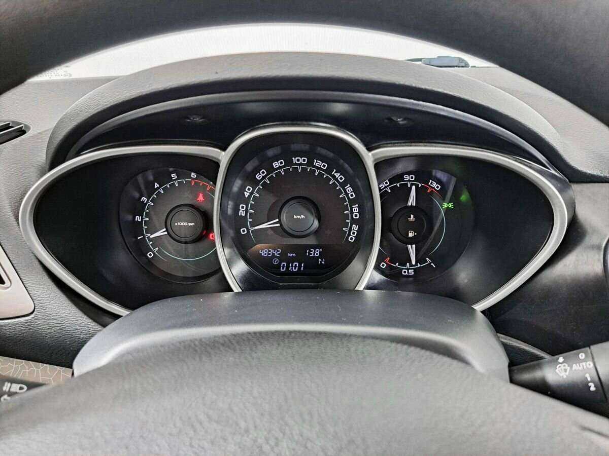 Лада (ВАЗ) Веста б/у, 2016, Роботизированная. Фото: #10