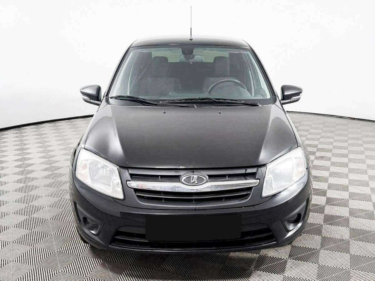 Лада (ВАЗ) Гранта б/у, 2014, Автоматическая. Фото: #1