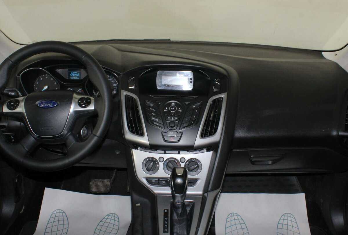 Форд Фокус б/у, 2014, Роботизированная. Фото: #10