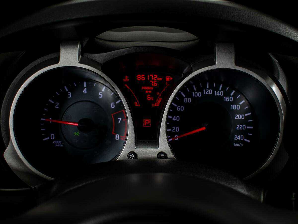 Ниссан Жук б/у, 2013, Вариатор. Фото: #9