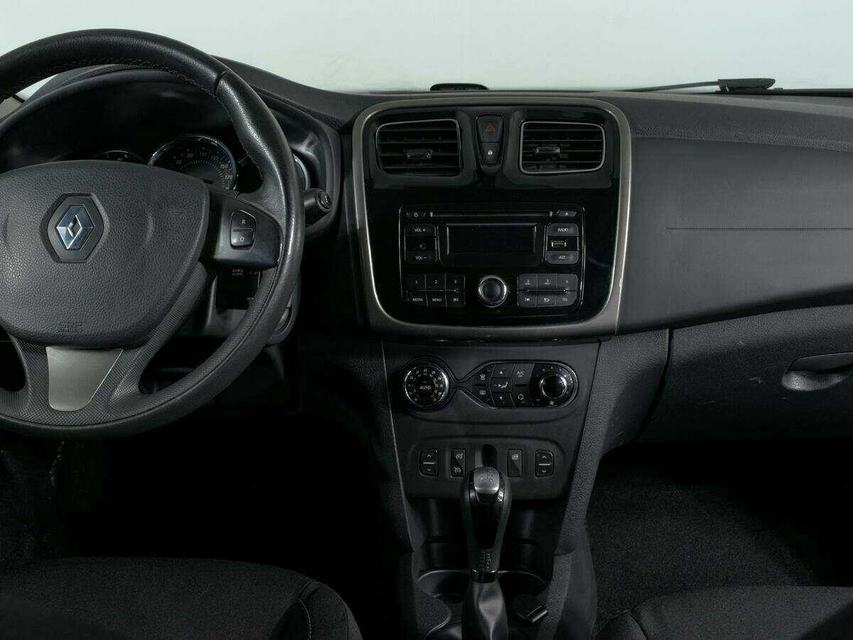 Рено Сандеро б/у, 2017, Автоматическая. Фото: #7