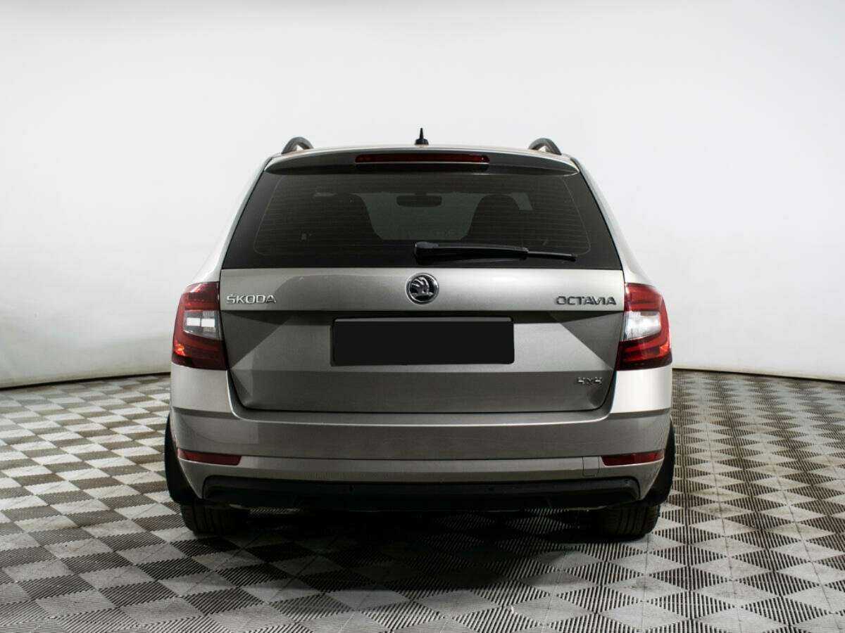 Шкода Октавия б/у, 2018, Роботизированная. Фото: #4