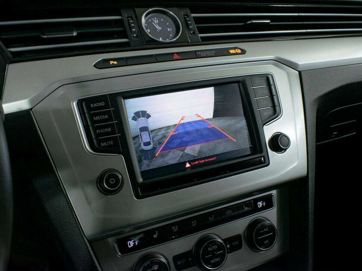 Фольксваген Пассат б/у, 2017, Роботизированная. Фото: #15