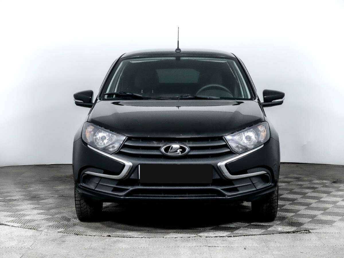 Лада (ВАЗ) Гранта б/у, 2023, Механическая. Фото: #1