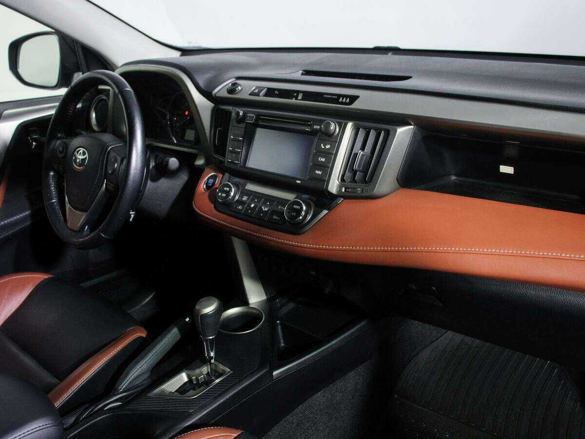 Тойота Рав4 б/у, 2014, Автоматическая. Фото: #5