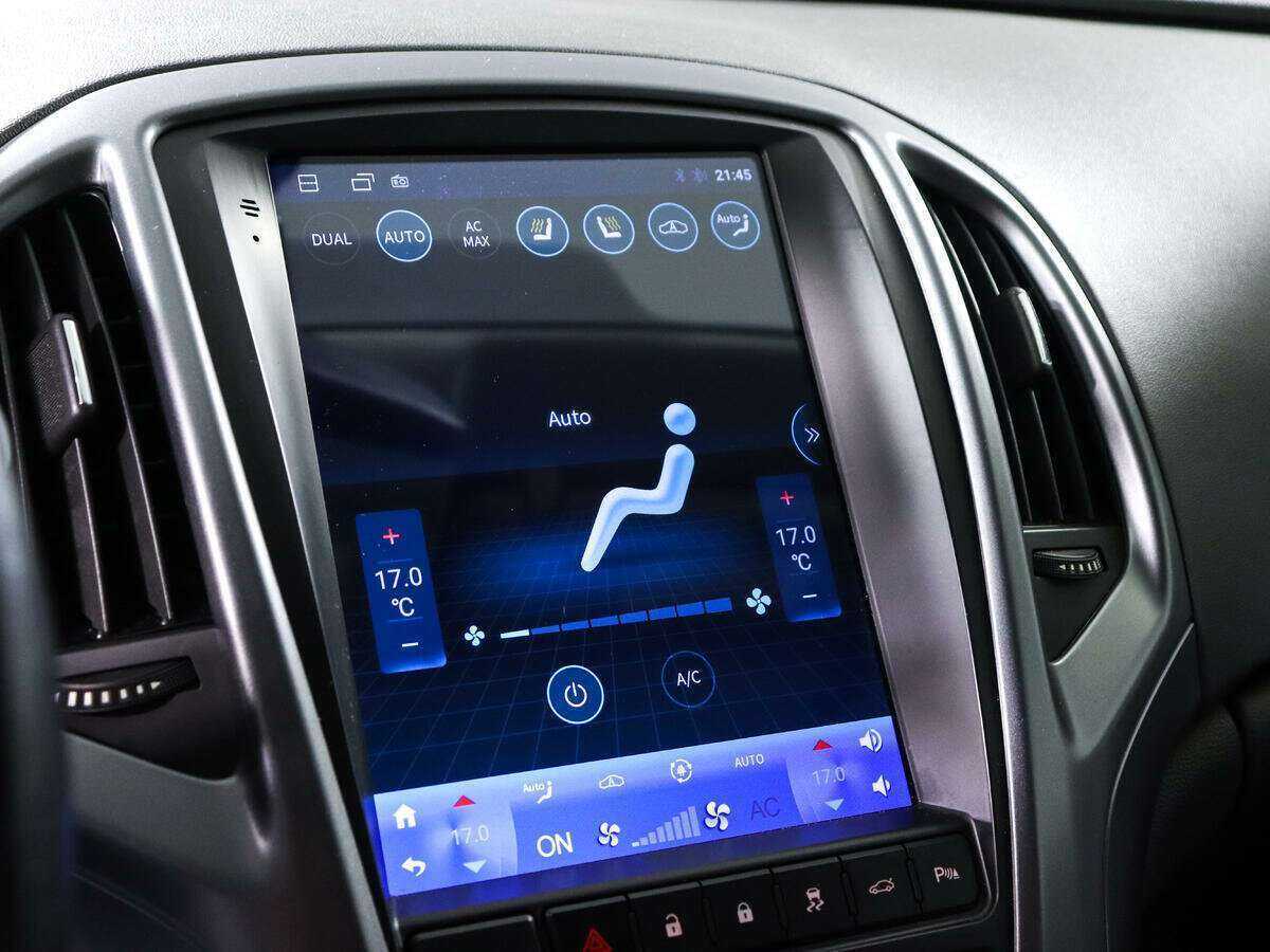 Опель Астра б/у, 2013, Механическая. Фото: #17