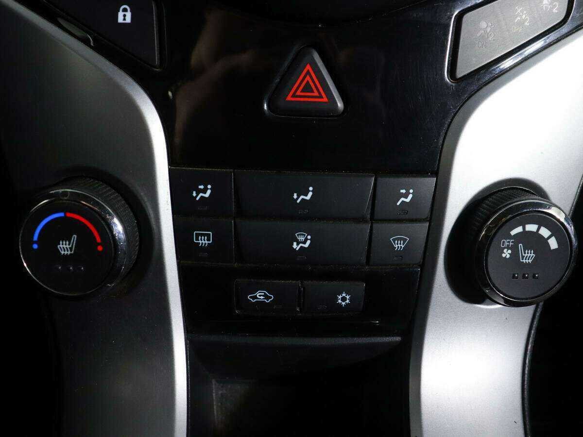 Шевроле Круз б/у, 2012, Механическая. Фото: #15