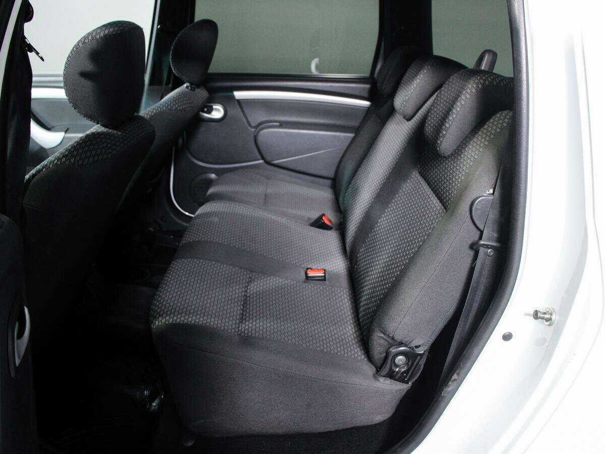 Лада (ВАЗ) Ларгус б/у, 2017, Механическая. Фото: #9