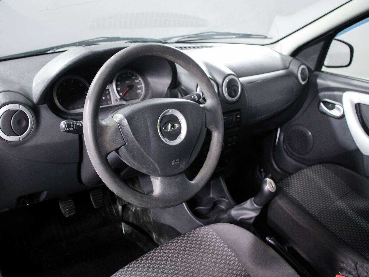 Лада (ВАЗ) Ларгус б/у, 2017, Механическая. Фото: #13