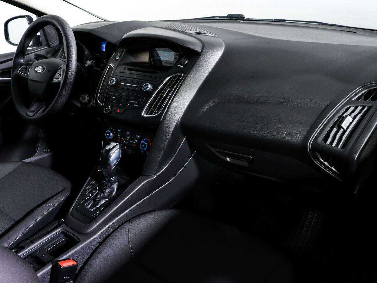 Форд Фокус б/у, 2018, Роботизированная. Фото: #8