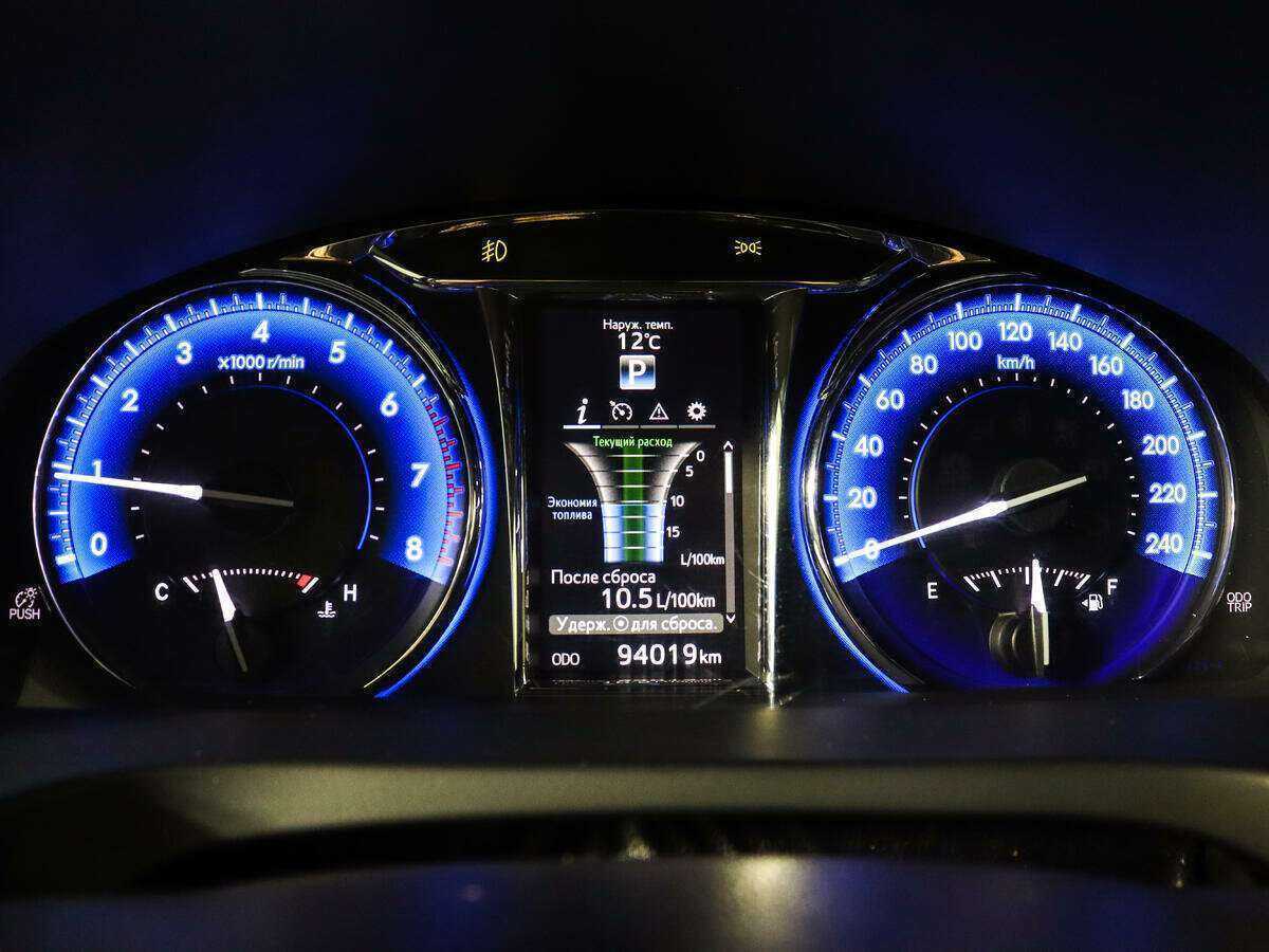 Тойота Камри б/у, 2017, Автоматическая. Фото: #10