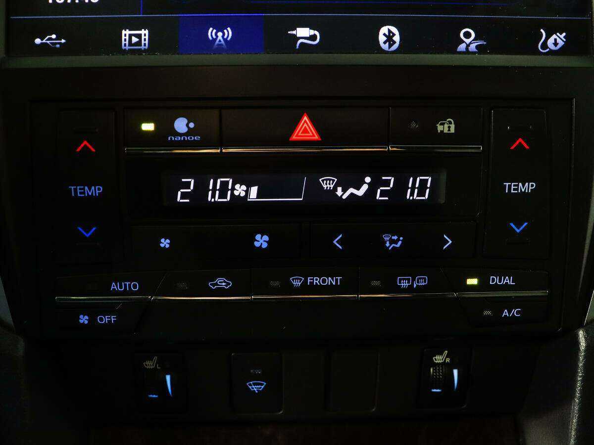 Тойота Камри б/у, 2017, Автоматическая. Фото: #17