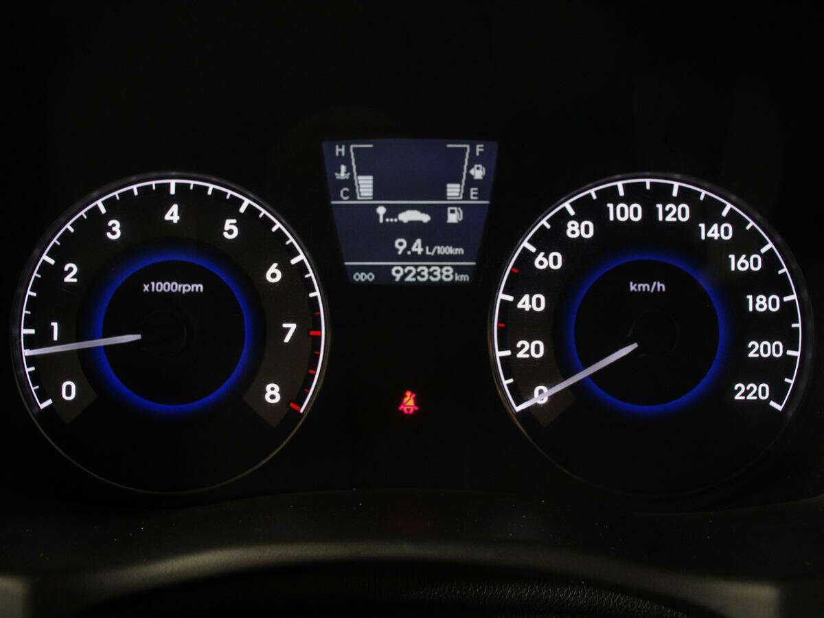 Хендай Солярис б/у, 2012, Механическая. Фото: #8