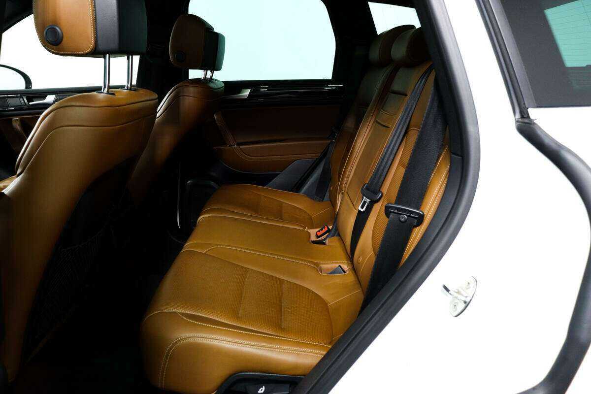 Фольксваген Туарег б/у, 2013, Автоматическая. Фото: #11