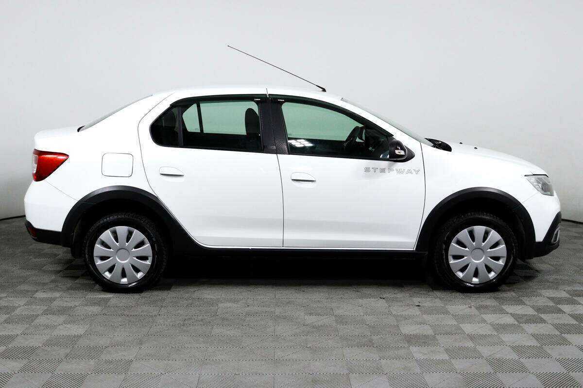 Рено Логан б/у, 2020, Вариатор. Фото: #3