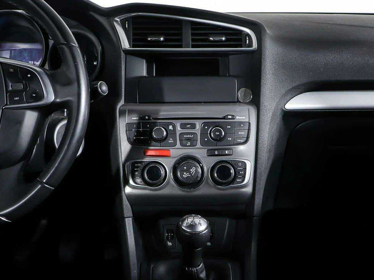 Ситроен Ц4 б/у, 2016, Механическая. Фото: #10