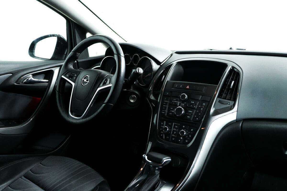 Опель Астра б/у, 2014, Автоматическая. Фото: #8