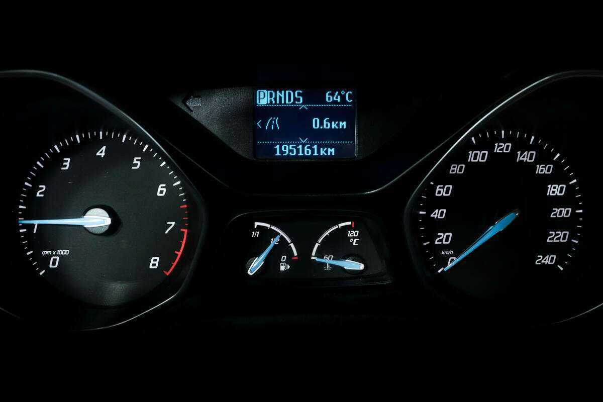 Форд Фокус б/у, 2012, Роботизированная. Фото: #9