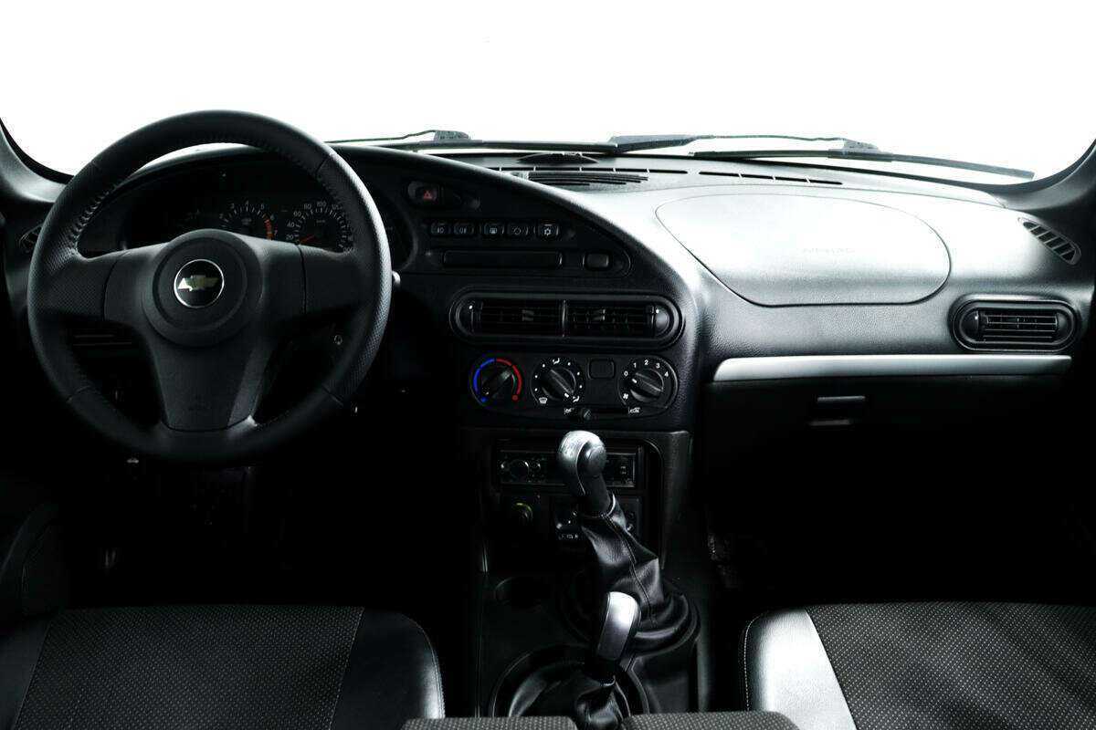 Шевроле Нива б/у, 2013, Механическая. Фото: #10