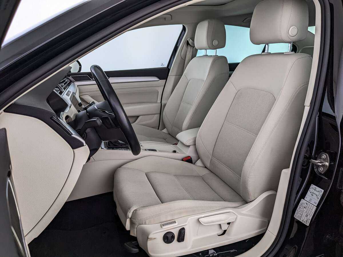 Фольксваген Пассат б/у, 2018, Роботизированная. Фото: #15