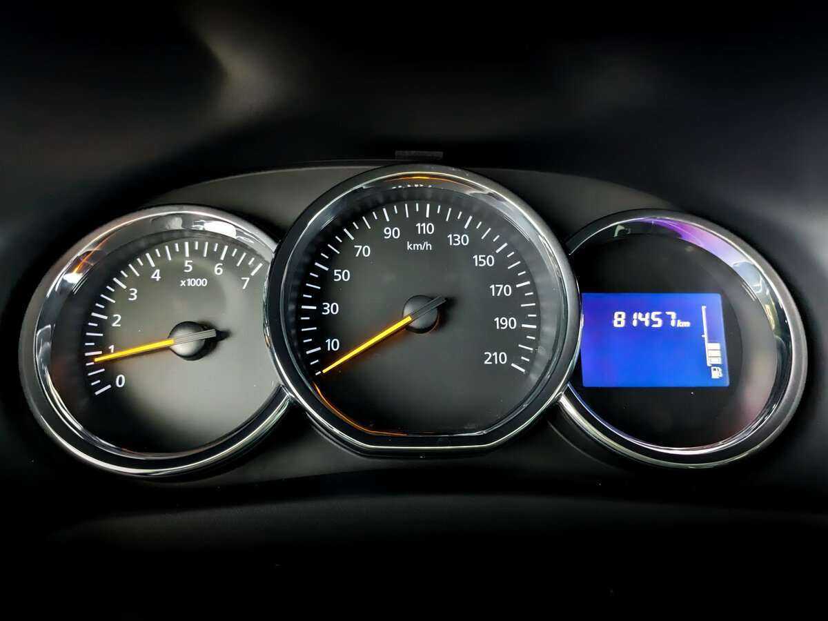 Рено Сандеро б/у, 2016, Механическая. Фото: #10