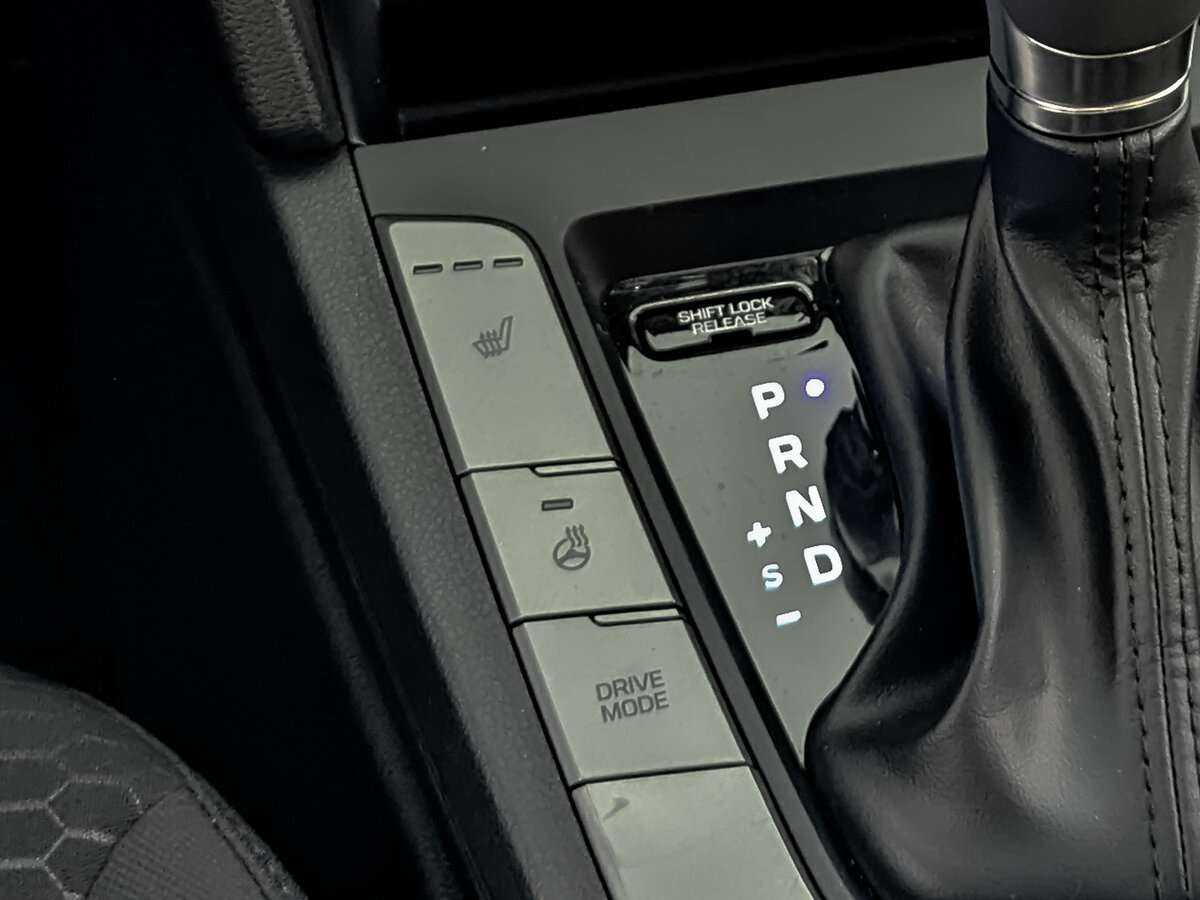 Хендай Елантра б/у, 2019, Автоматическая. Фото: #20